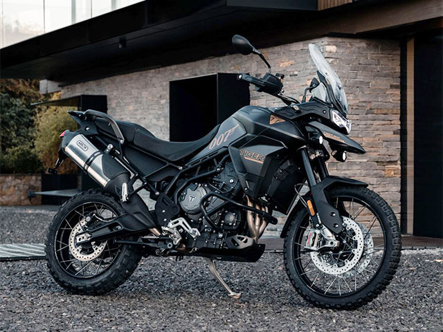 Tiger 900 Bond Edition Matt Carbon Black 2022年モデル