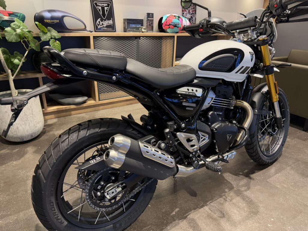 スクランブラー400XC（Scrambler400XC）バニラホワイト新車のご案内