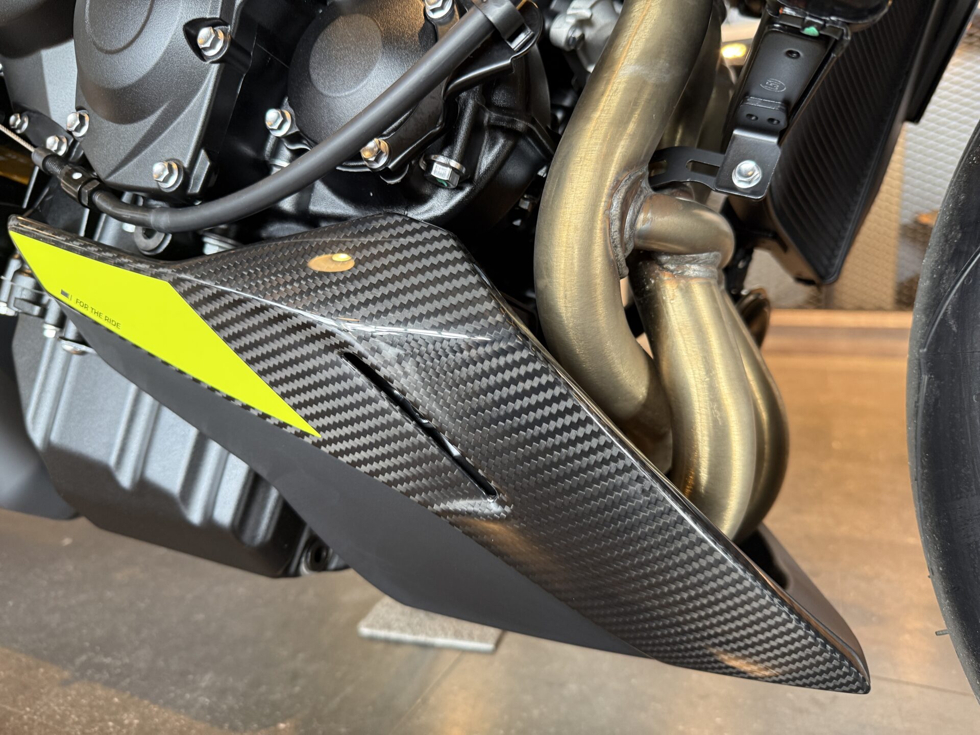 ストリートトリプルMoto２エディション